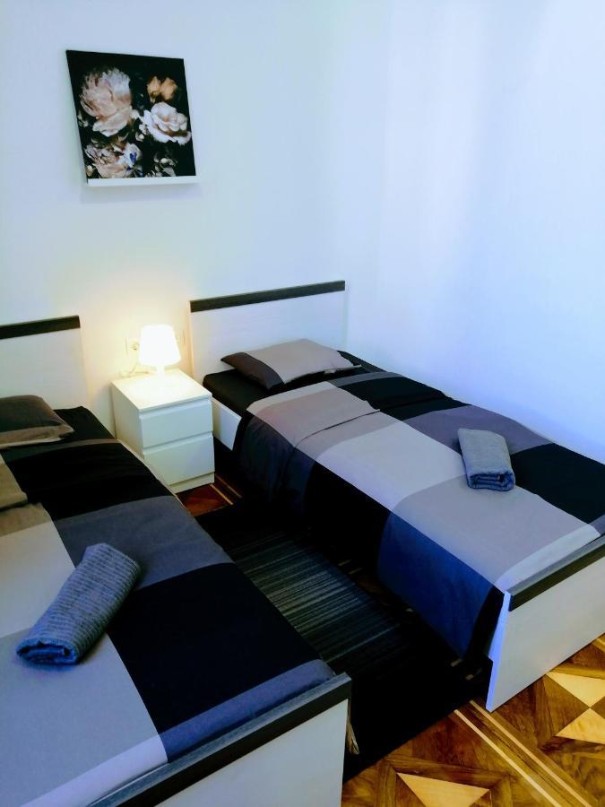 Zpula Center Apartment Pula
